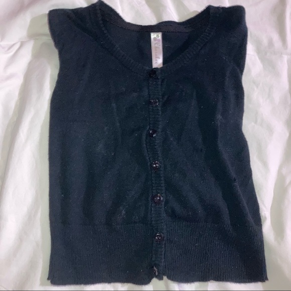 Cherokee Black Crop Cardigan - Picture 8 of 11